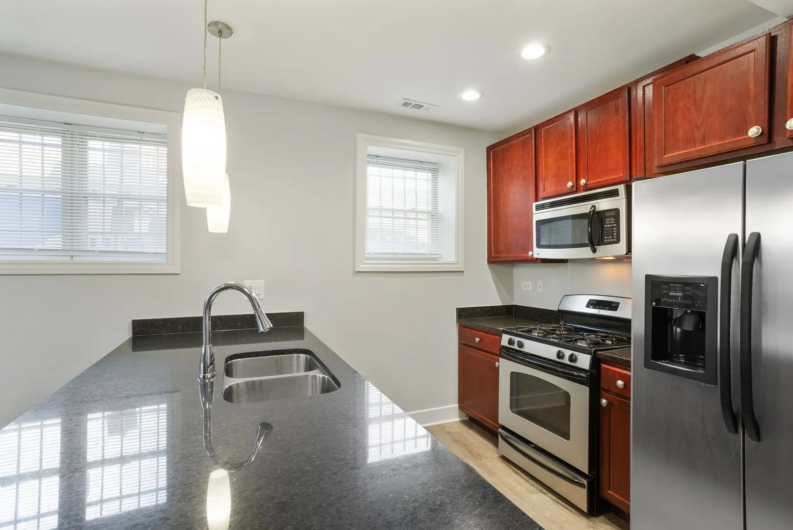 7367 N Ashland Ave, , 60626, USA 60626-unit#G-Chicago-IL
