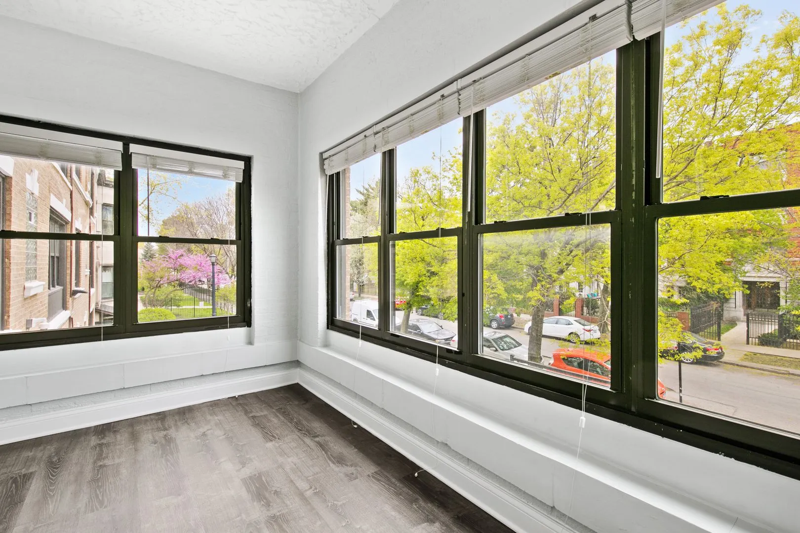 4555 Malden St, ,  60640, USA 60640-unit#205-Chicago-IL