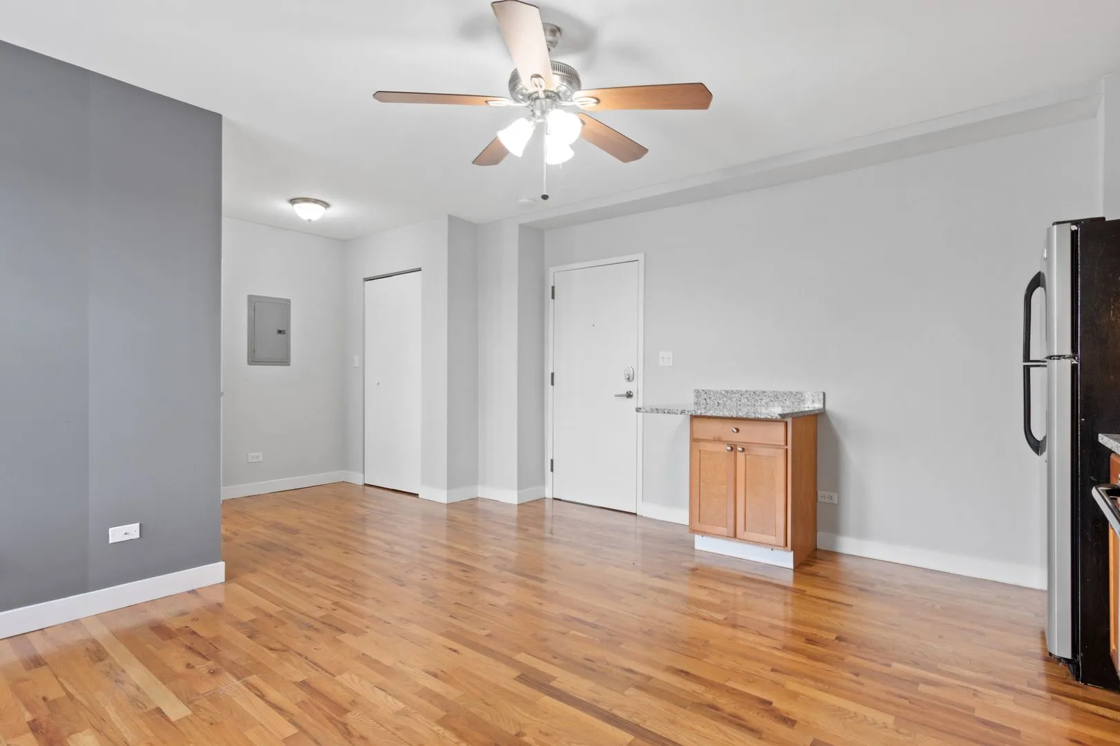 7450 N Greenview Ave, ,  60626, USA 60626-unit#65-Chicago-IL