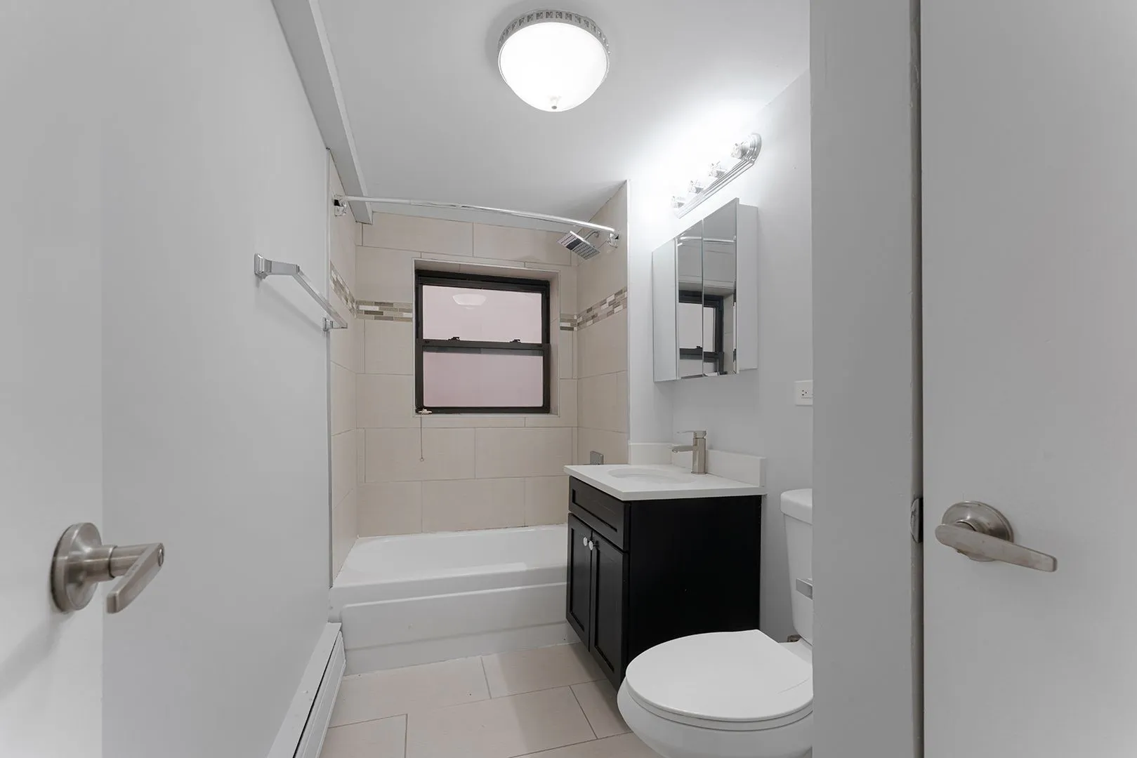 6007 N Kenmore Ave, , 60660, USA 60660-unit#204-Chicago-IL