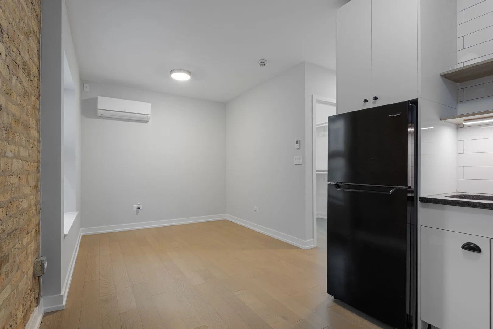 6019 N Winthrop Ave, , 60660, USA 60660-unit#410-Chicago-IL