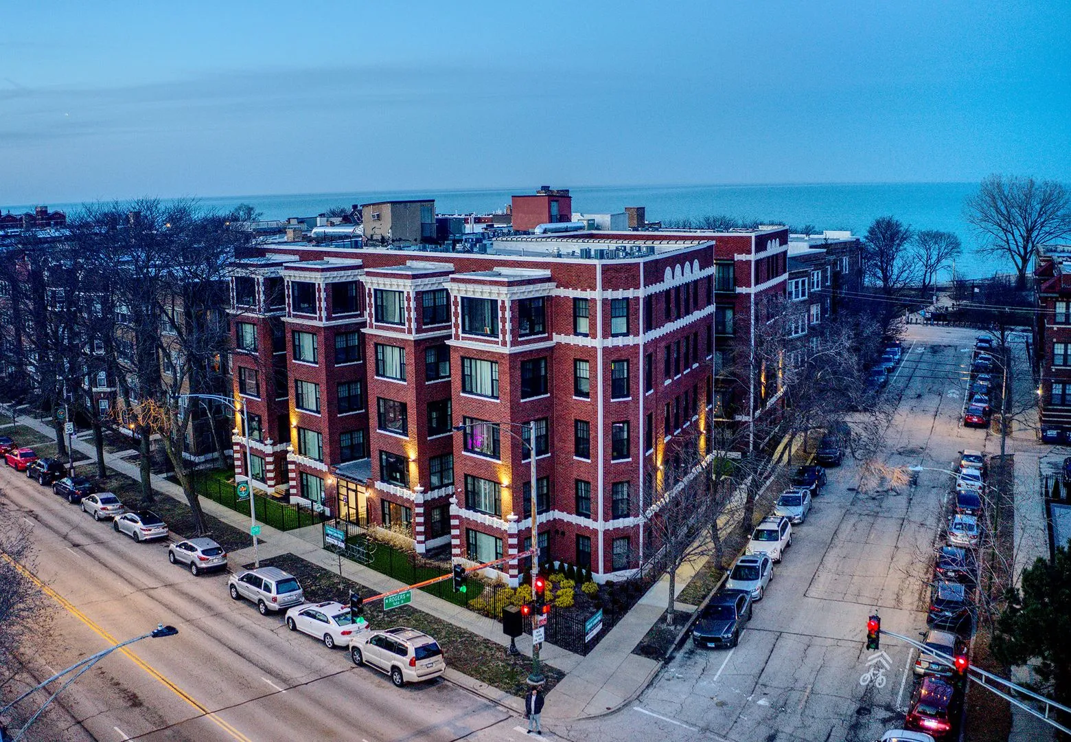 7645 N Sheridan Rd, , 60626, USA 60626-unit#203-Chicago-IL