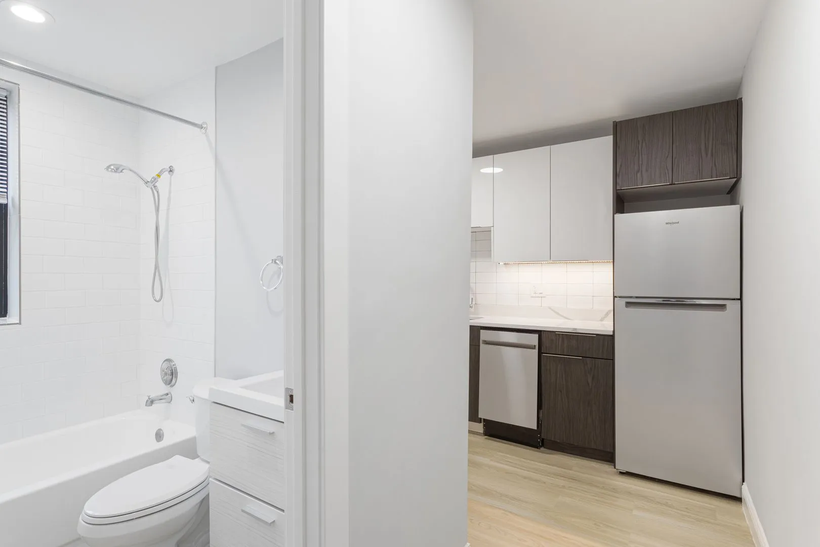 6026 N Winthrop Ave, ,  60660, USA 60660-unit#1C-Chicago-IL