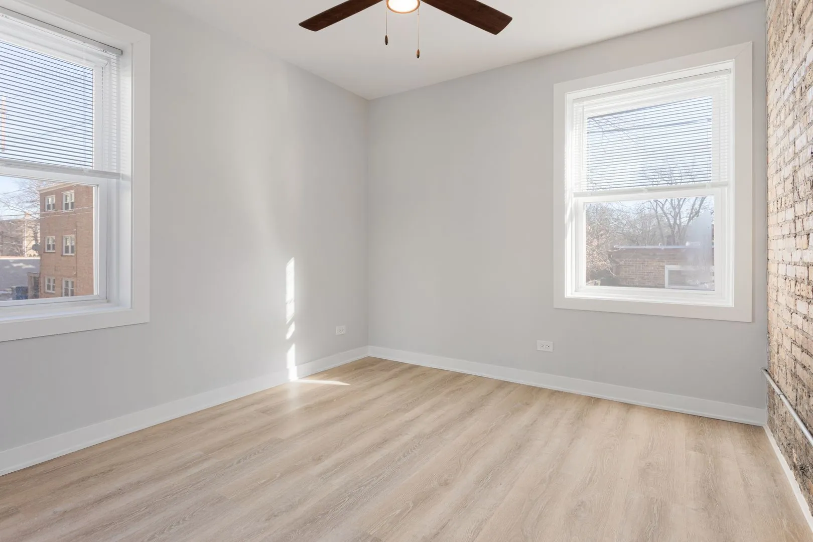 7387 N Damen Ave, ,  60645, USA 60645-unit#1E-Chicago-IL