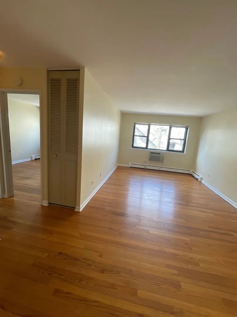 3160 N Cambridge Ave, , 60657, USA 60657-unit#507-Chicago-IL