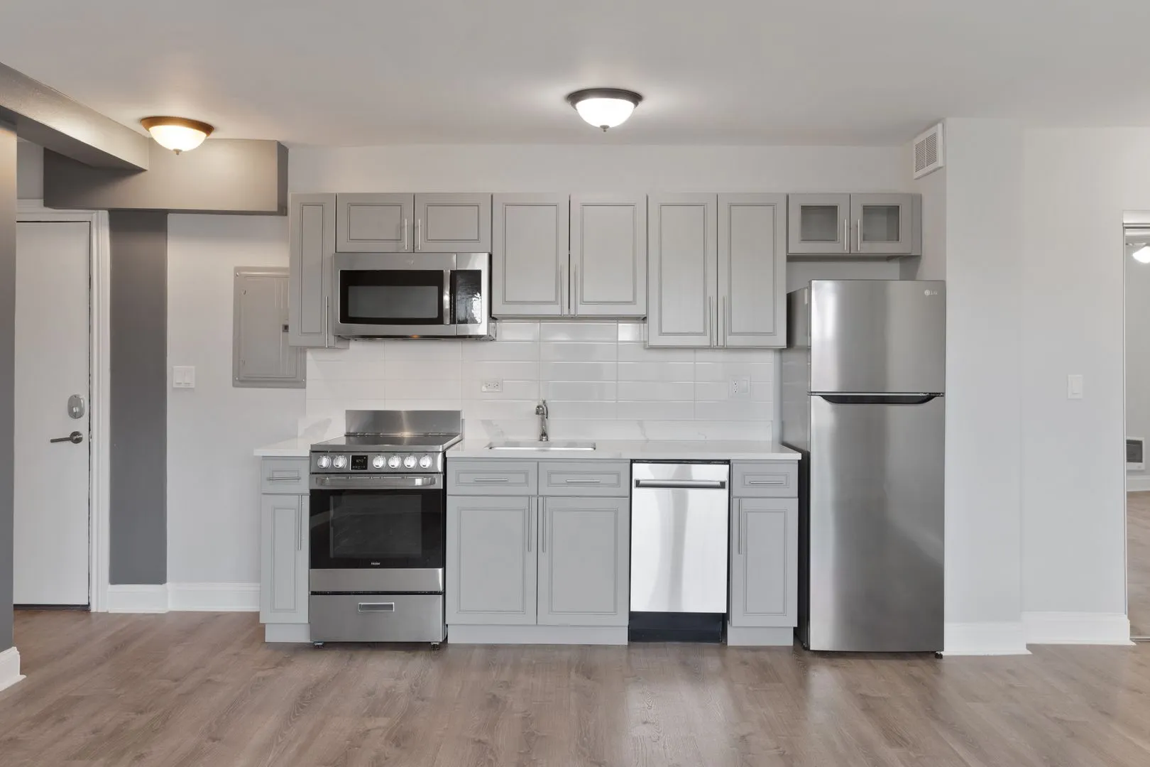 7710 N Sheridan Rd, ,  60626, USA 60626-unit#506-Chicago-IL