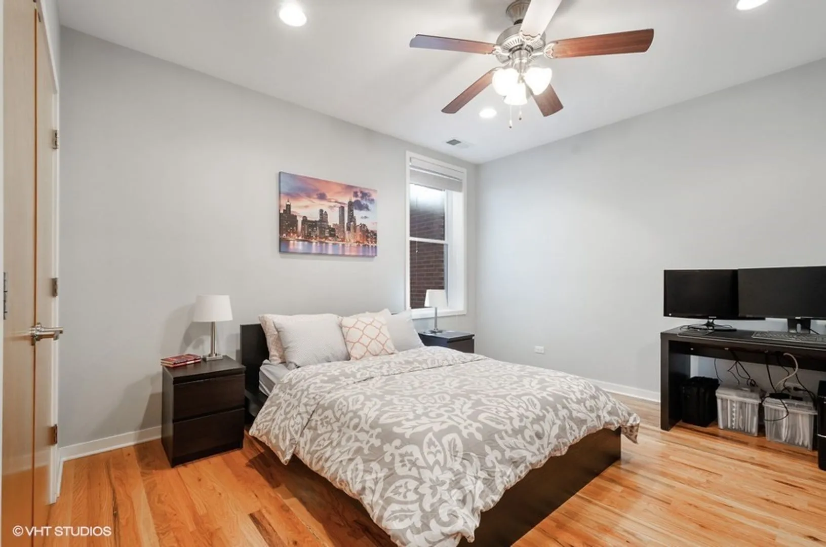 1832 W Irving Park Rd, ,  60613, USA 60613-unit#502-Chicago-IL