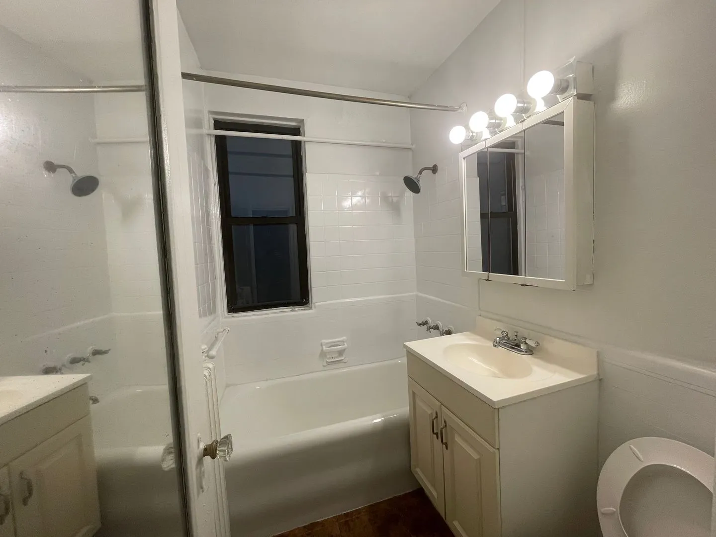 434 W Wellington Ave, ,  60657, USA 60657-unit#207-Chicago-IL