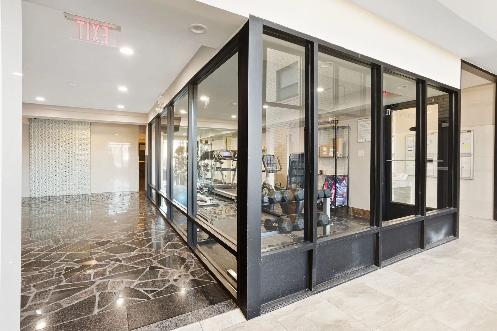 7616 N Marshfield Ave, , 60626, USA 60626-unit#406-Chicago-IL