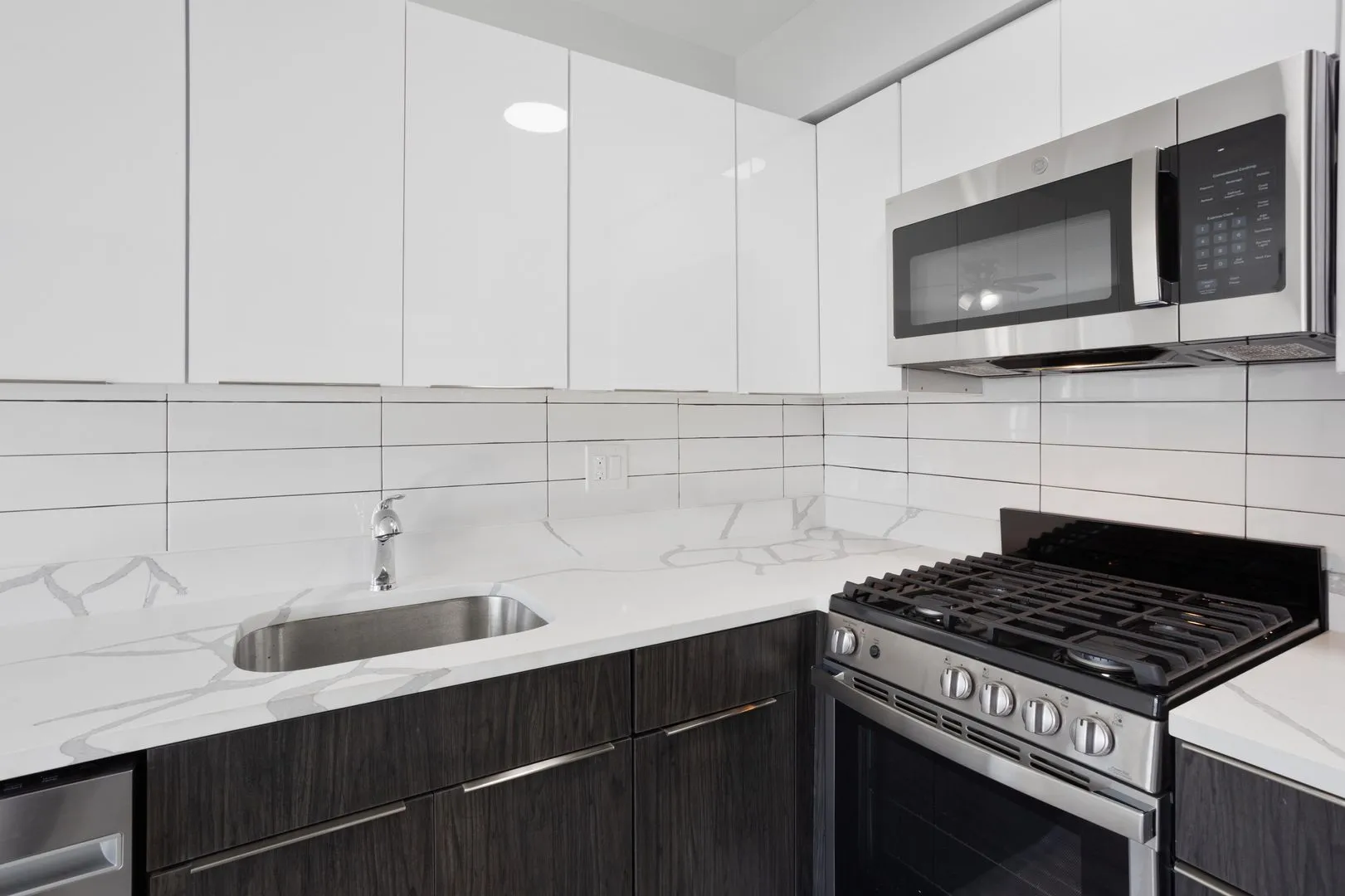 6758 N Sheridan Rd, ,  60626, USA 60626-unit#434-Chicago-IL