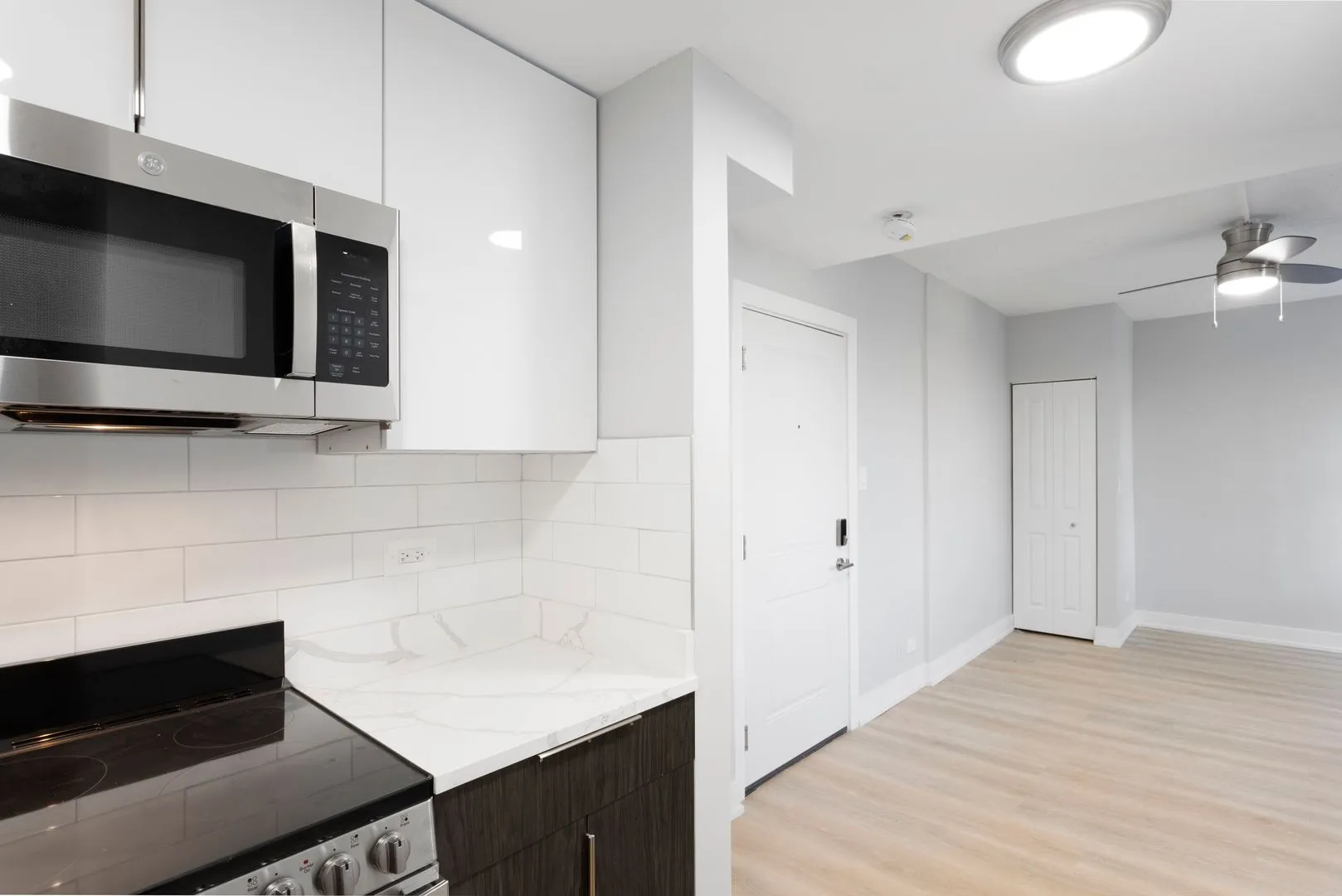 6026 N Winthrop Ave, ,  60660, USA 60660-unit#3C-Chicago-IL