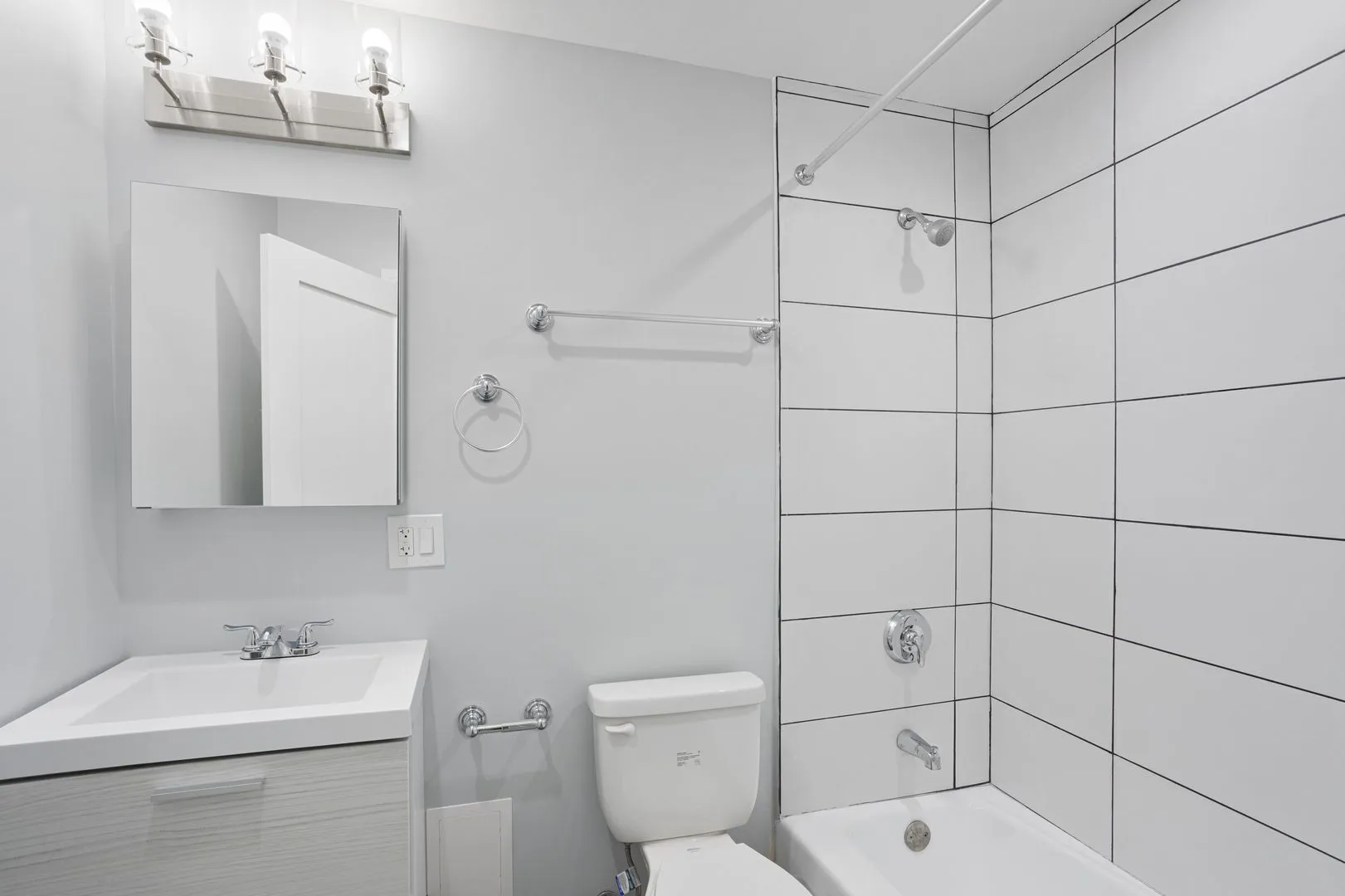 6758 N Sheridan Rd, ,  60626, USA 60626-unit#434-Chicago-IL