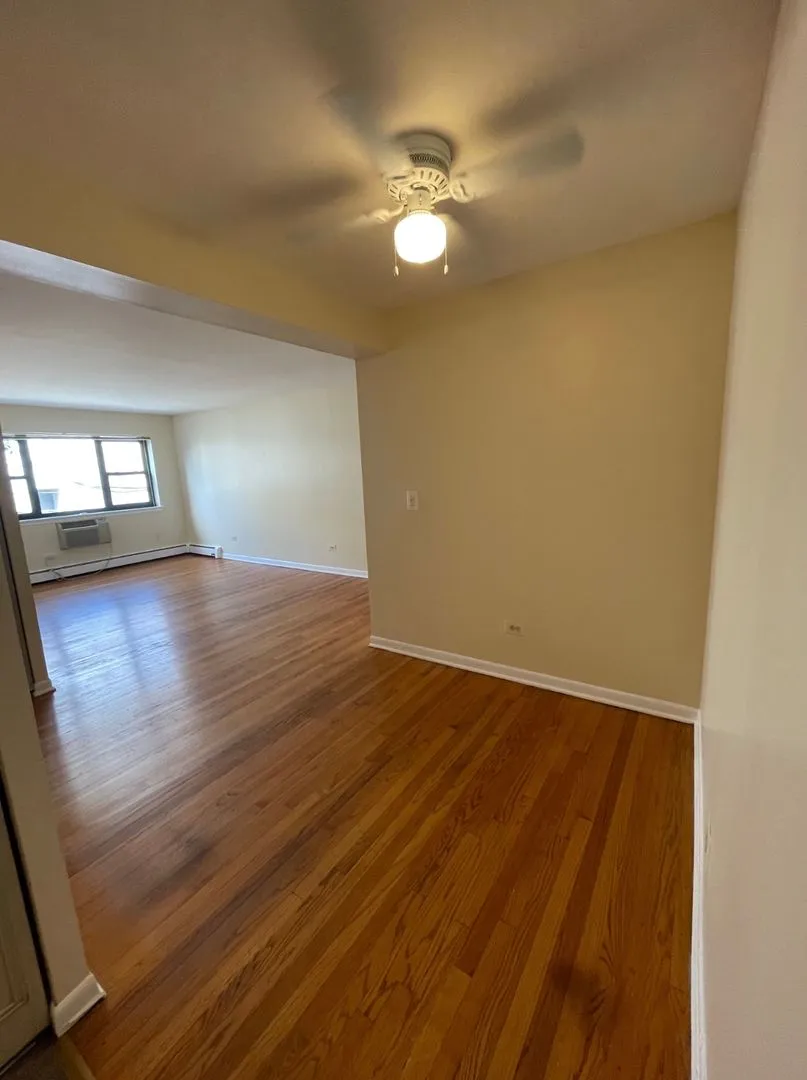 3160 N Cambridge Ave, , 60657, USA 60657-unit#507-Chicago-IL