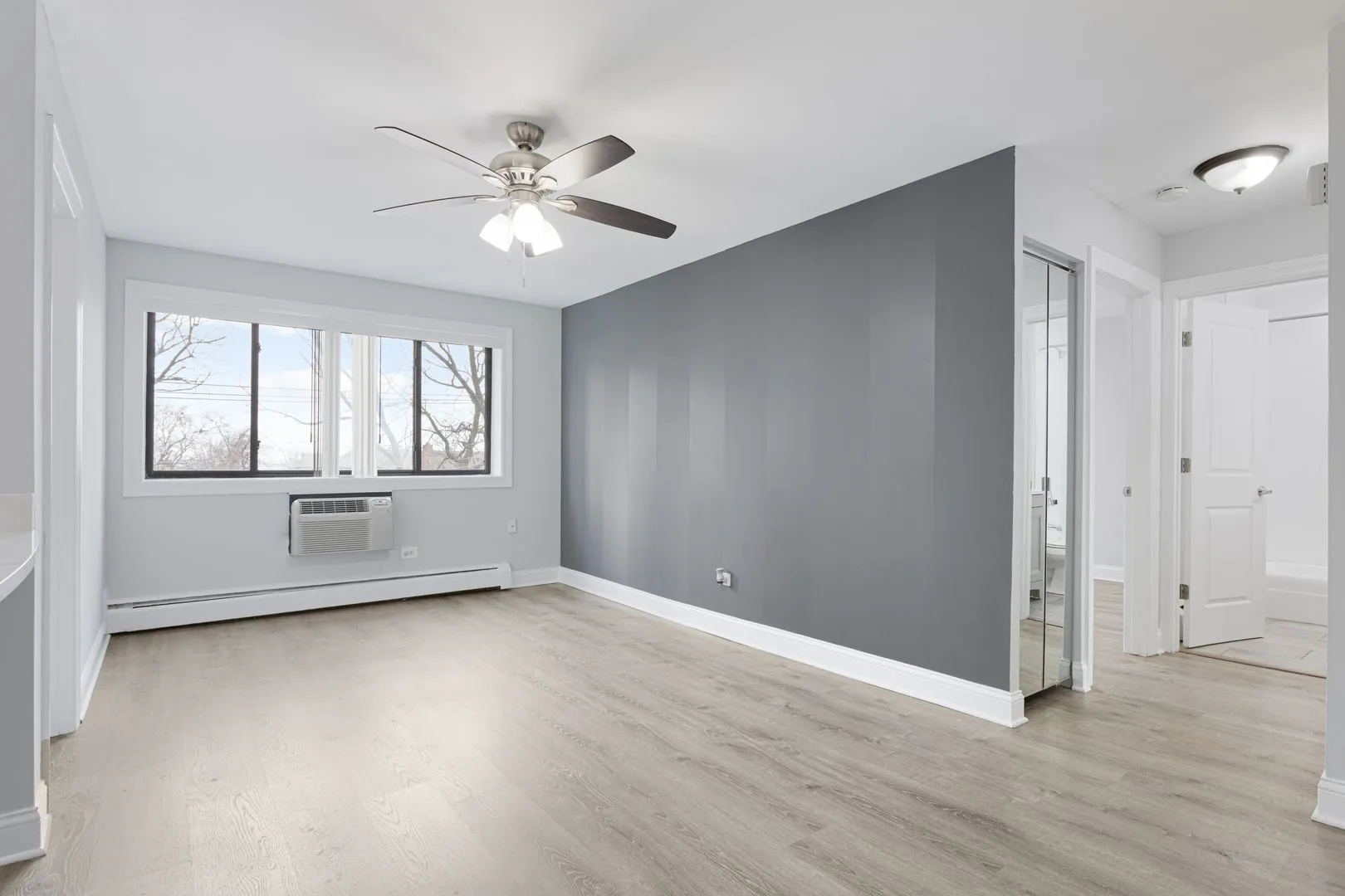 6001 N Kenmore Ave, ,  60660, USA 60660-unit#409-Chicago-IL
