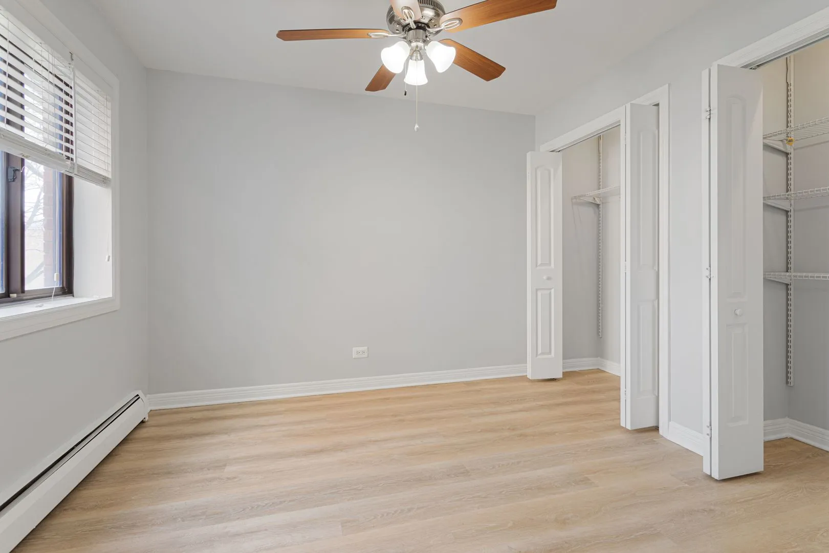 6826 N Ridge Blvd, , 60645, USA 60645-unit#203-Chicago-IL