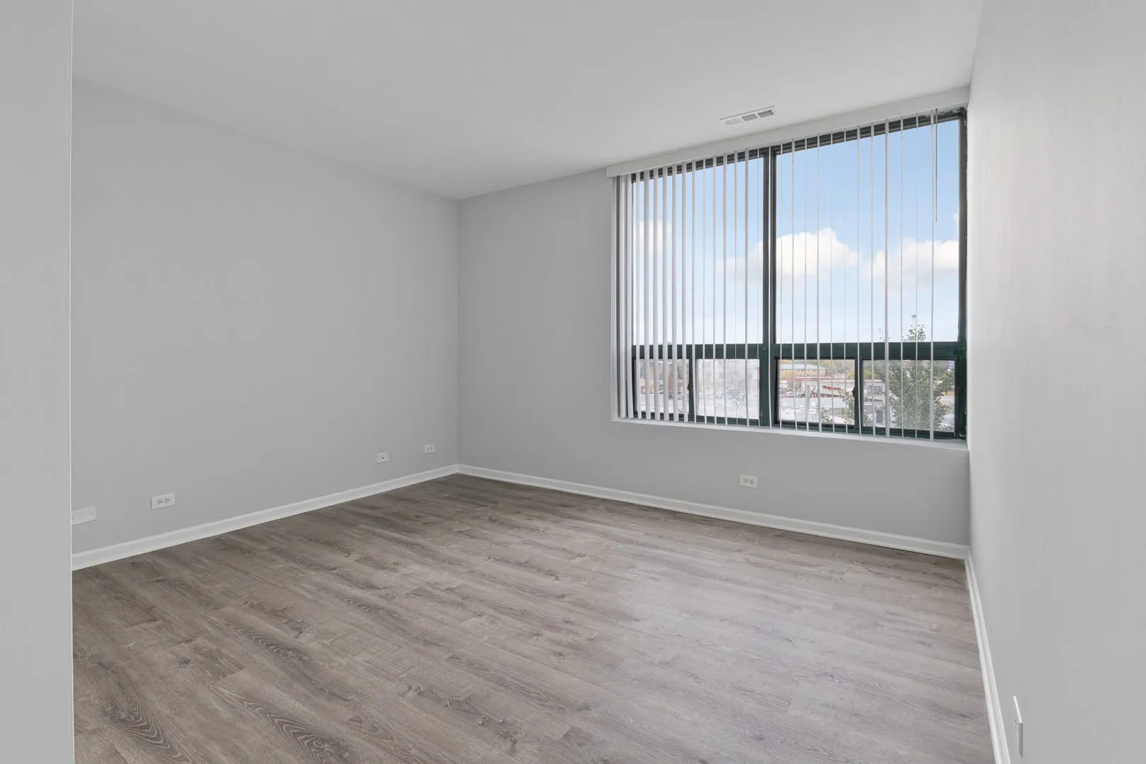 2451 W Howard St, ,  60645, USA 60645-unit#406-Chicago-IL