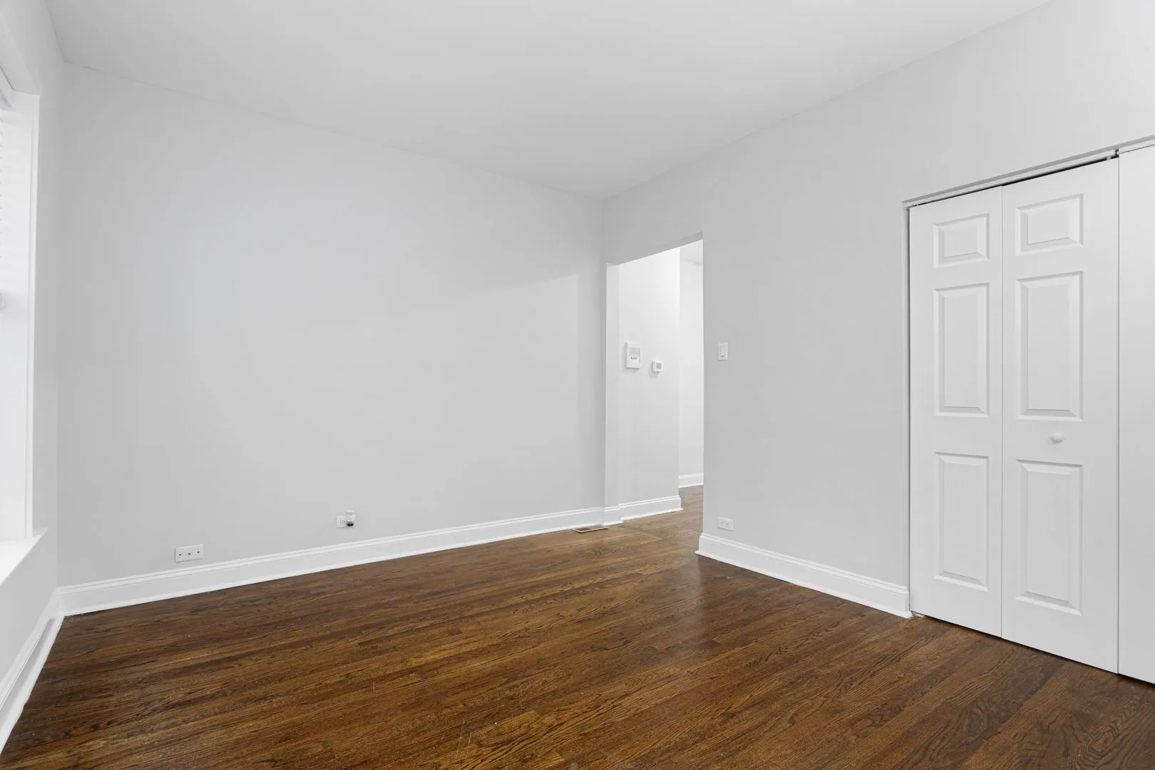 1110 W Glenlake Ave, ,  60660, USA 60660-unit#1ST FLOOR-Chicago-IL