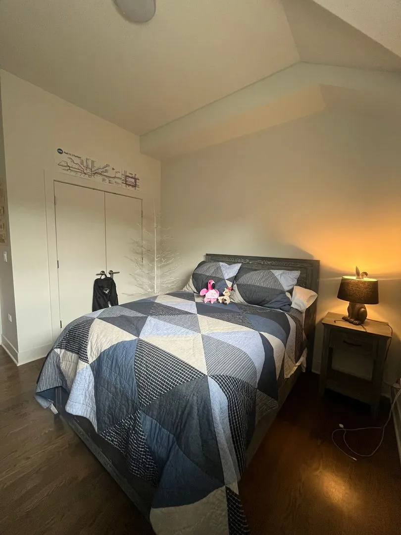 1418 W Addison St, , 60613, USA 60613-unit#401-Chicago-IL