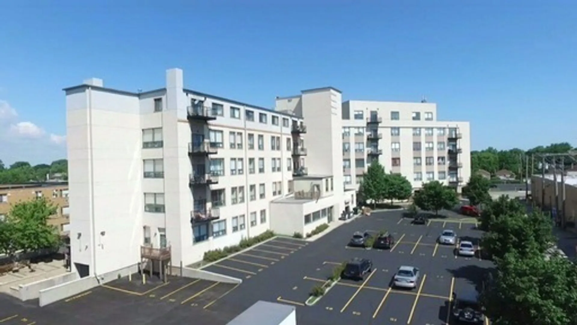 2451 W Howard St, , 60645, USA 60645-unit#307-Chicago-IL