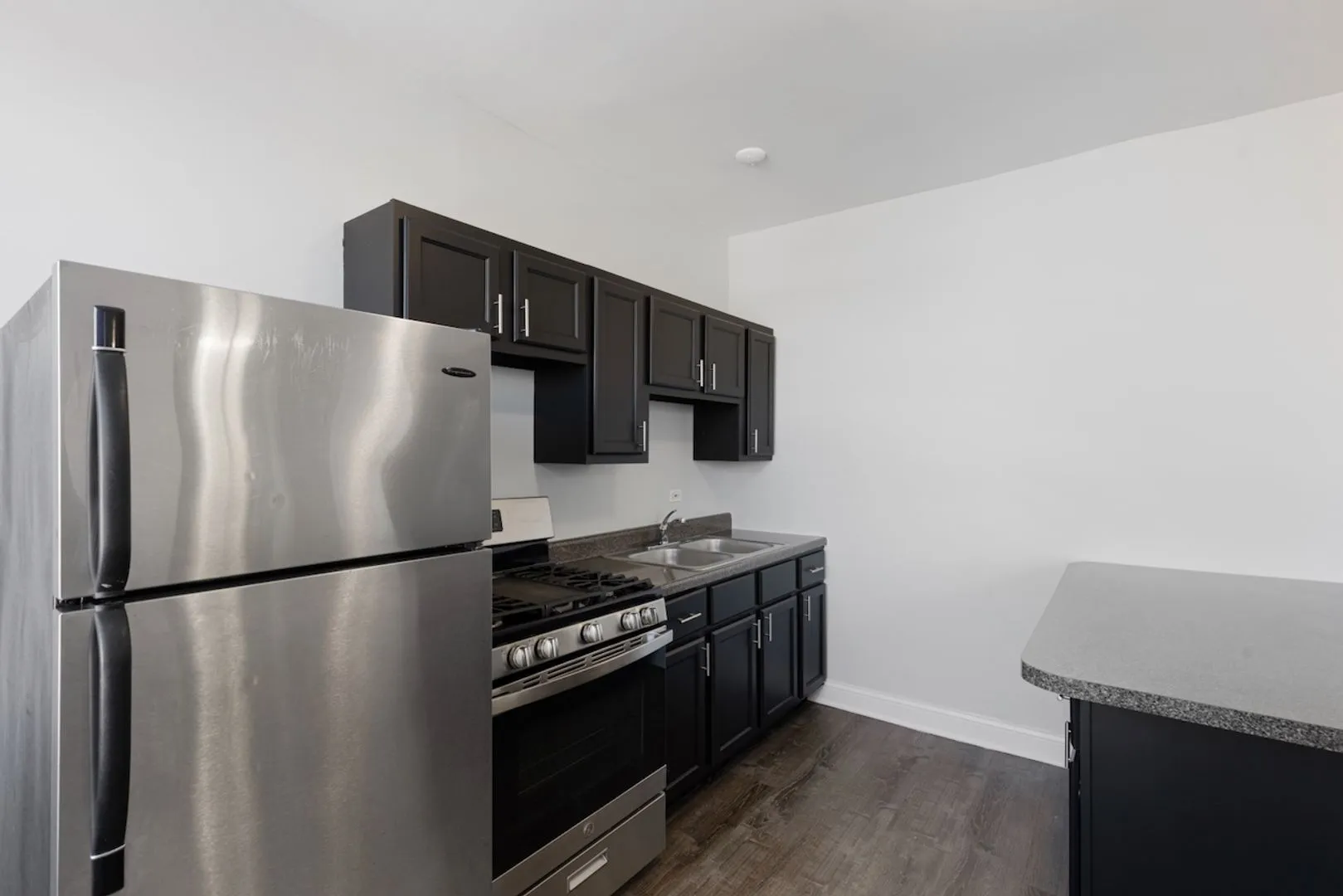 5860 N Kenmore Ave, ,  60660, USA 60660-unit#609-Chicago-IL