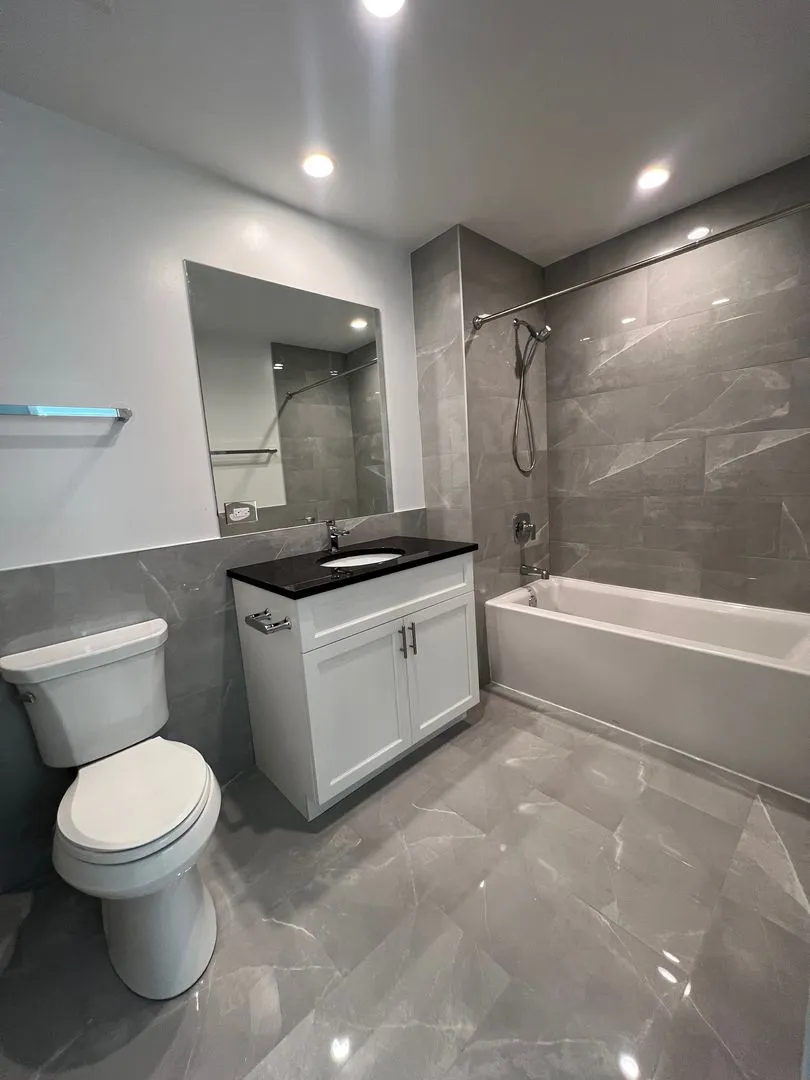 1710 W Lunt Ave, ,  60626, USA IL-unit#1710-102-Chicago-IL