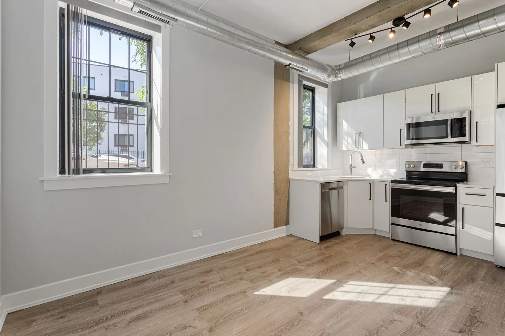 7645 N Sheridan Rd, ,  60626, USA 60626-unit#112-Chicago-IL