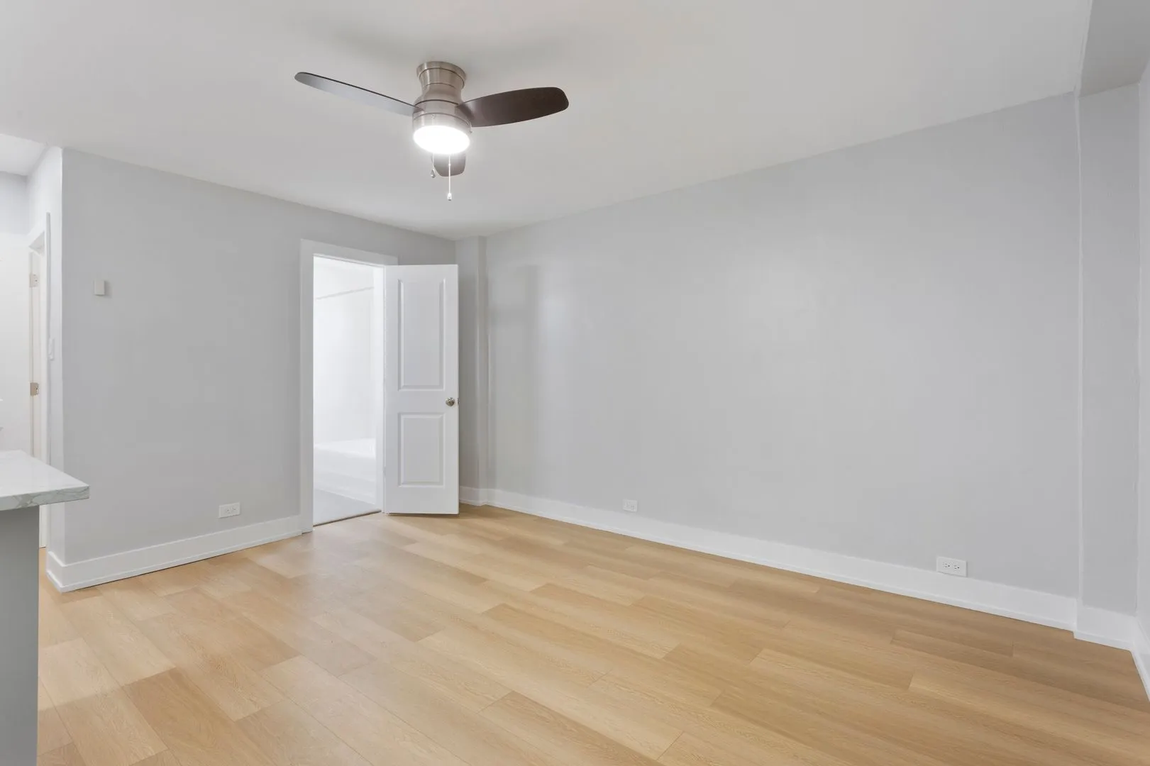 6026 N Winthrop Ave, ,  60660, USA 60660-unit#7A-Chicago-IL