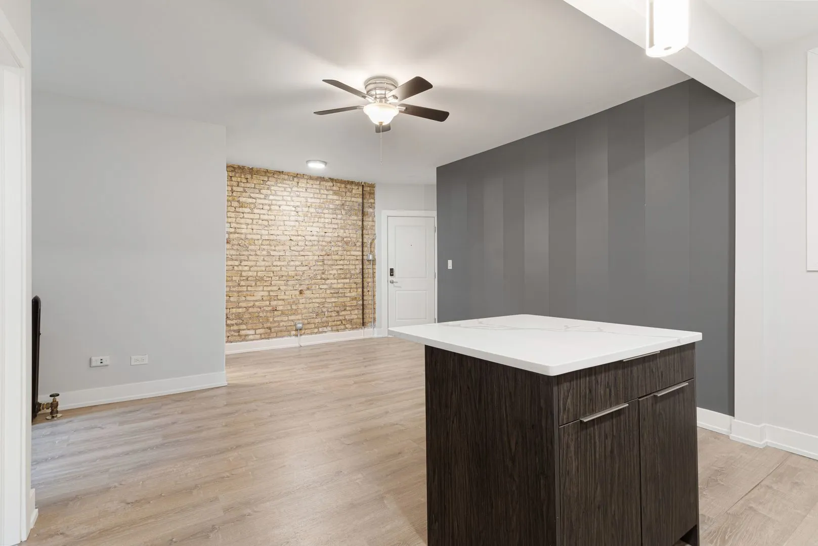 1653 W Jonquil Terrace, , 60626, USA 60626-unit#24-Chicago-IL