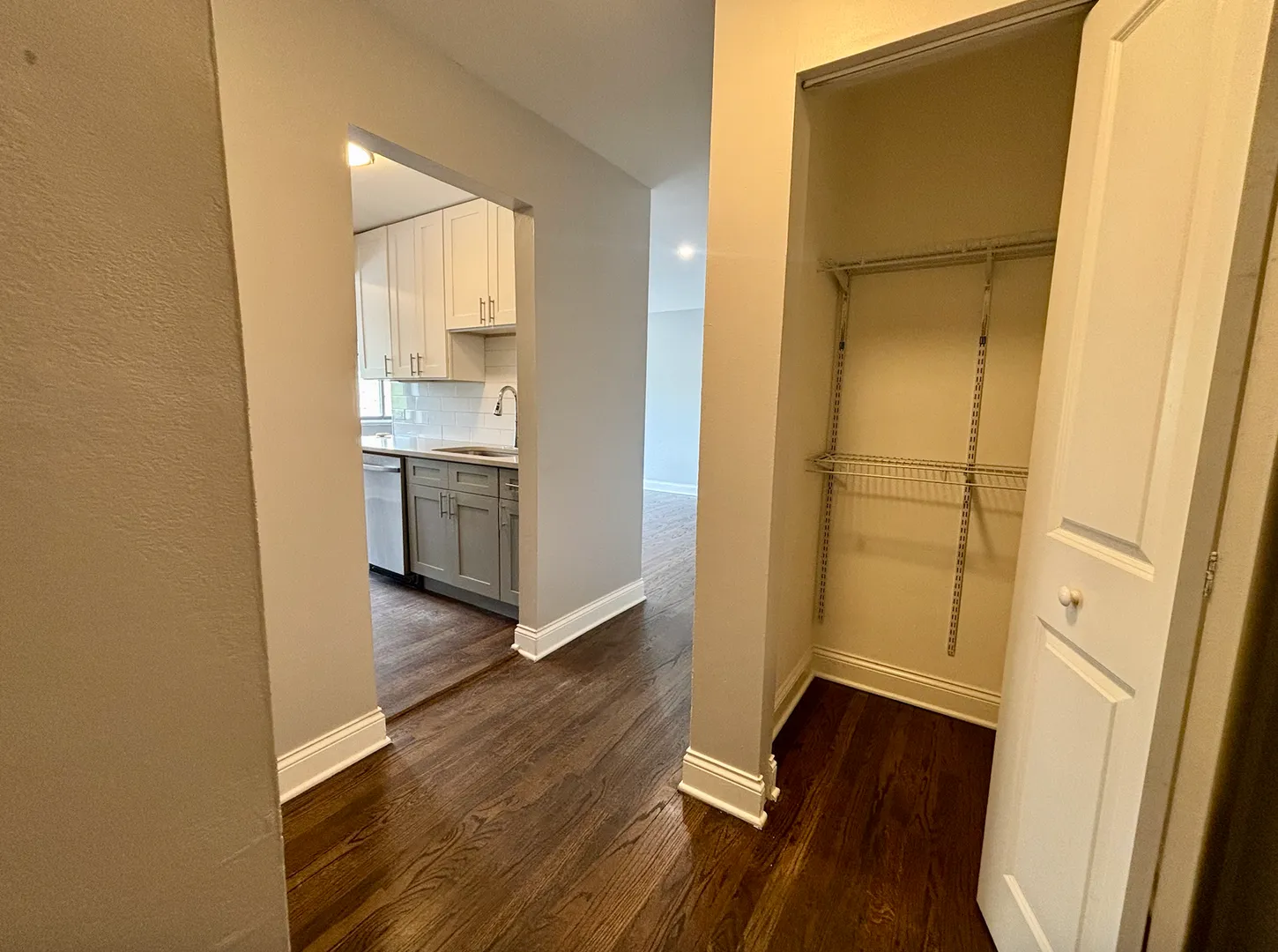 6954 N Sheridan Rd, ,  60626, USA 60626-unit#519-Chicago-IL