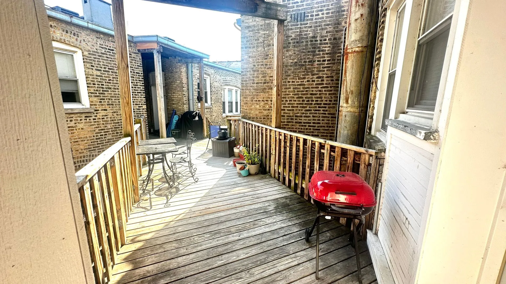 1159 W Lunt Ave, ,  60626, USA 60626-unit#3RD FLOOR-Chicago-IL