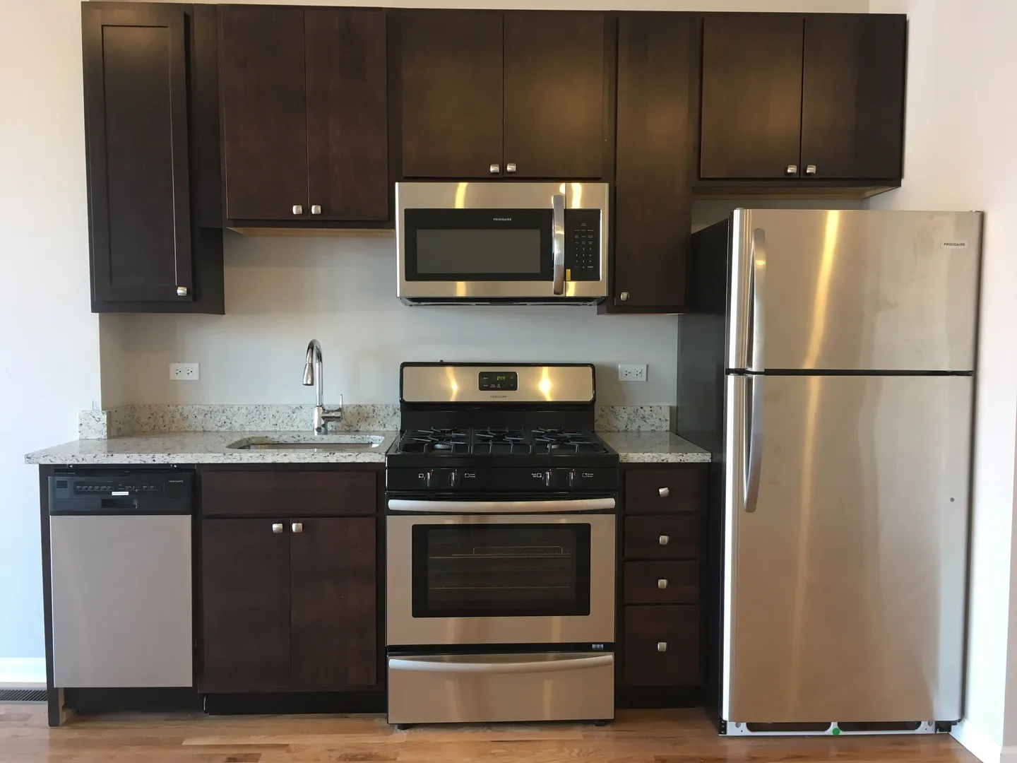 3121 W Lawrence Ave, , 60625, USA 60625-unit#STORE-Chicago-IL