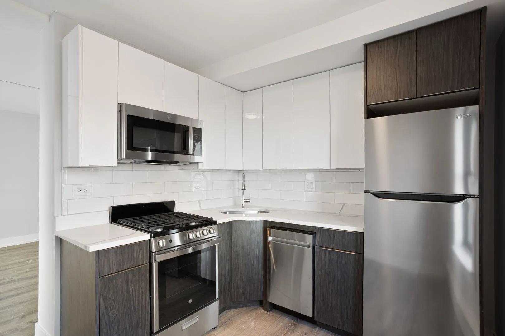 5858 N Sheridan Rd, ,  60660, USA 60660-unit#701-Chicago-IL