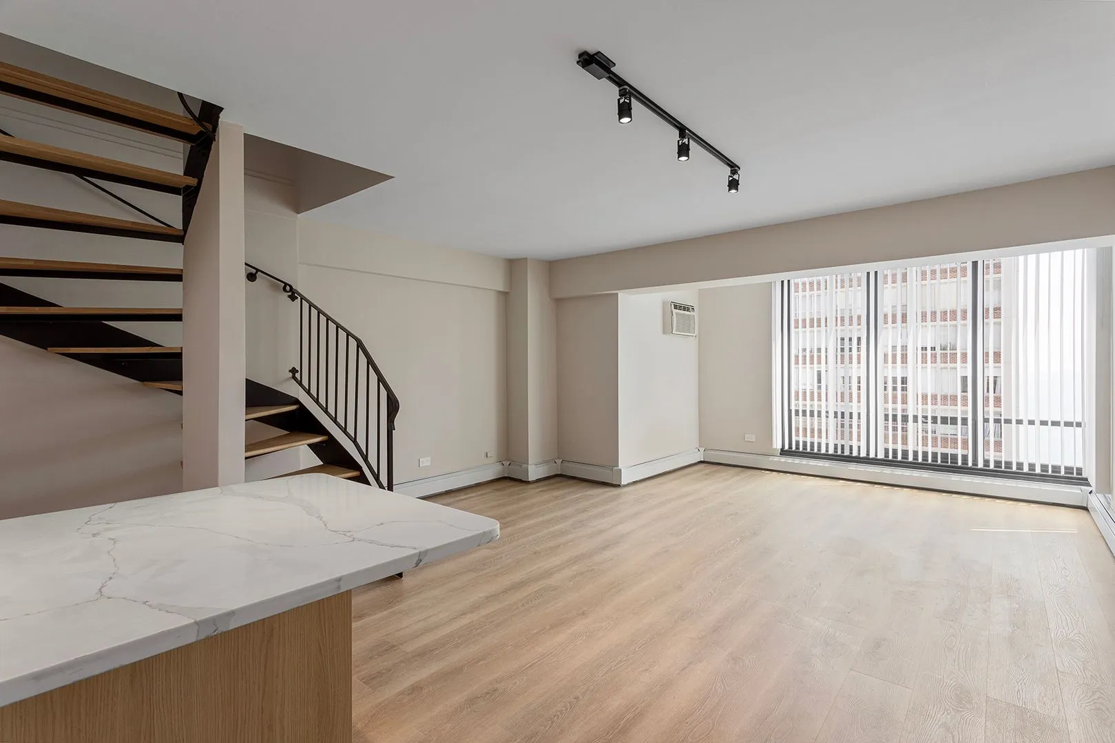 6166 N Sheridan Rd, ,  60660, USA 60660-unit#4G-Chicago-IL