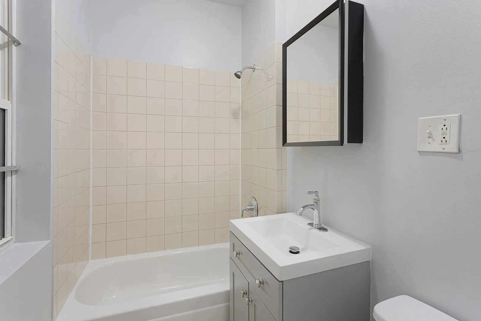 1460 W Fargo Ave, ,  60626, USA 60626-unit#309-Chicago-IL