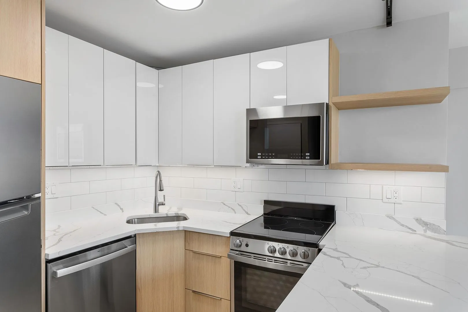 6166 N Sheridan Rd, , 60660, USA 60660-unit#26D-Chicago-IL