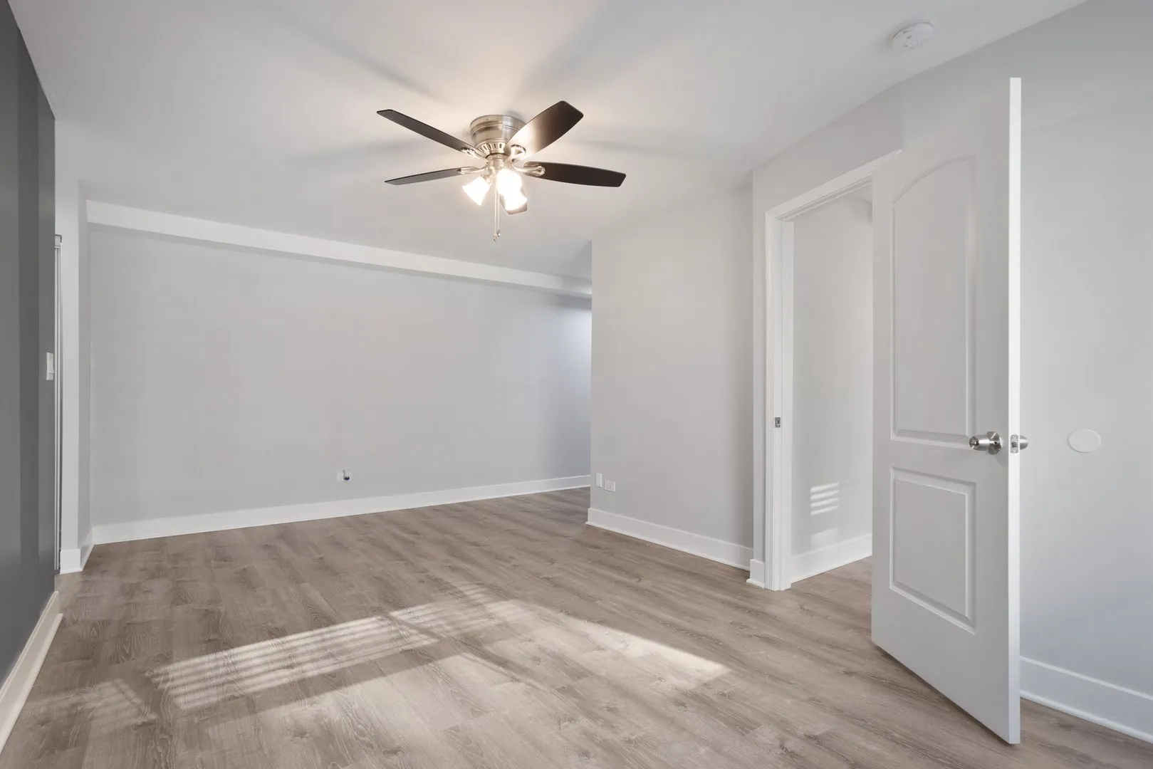 6201 N Kenmore Ave, , 60660, USA 60660-unit#501-Chicago-IL