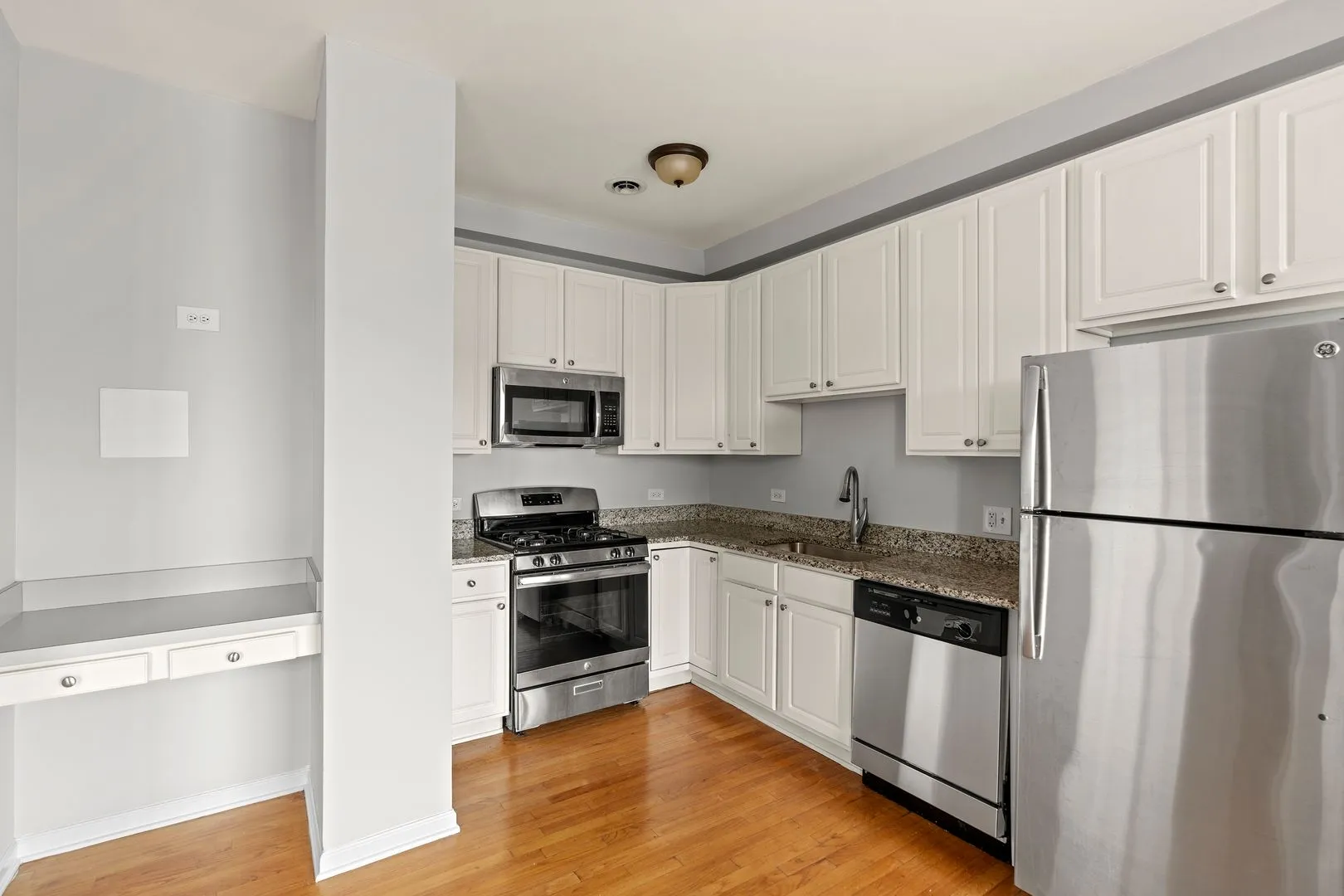 2451 W Howard St, , 60645, USA 60645-unit#307-Chicago-IL