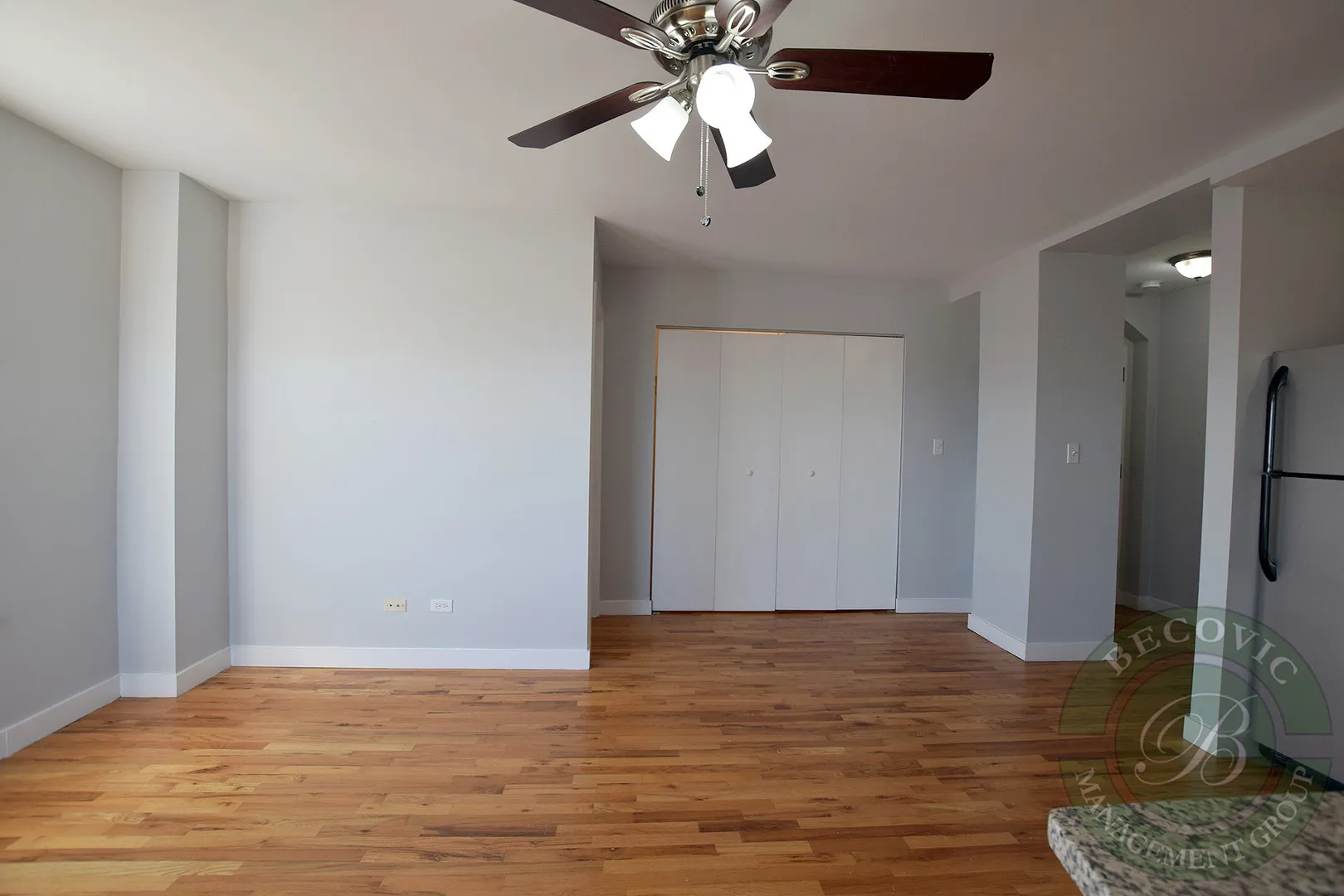7450 N Greenview Ave, , 60626, USA 60626-unit#71-Chicago-IL