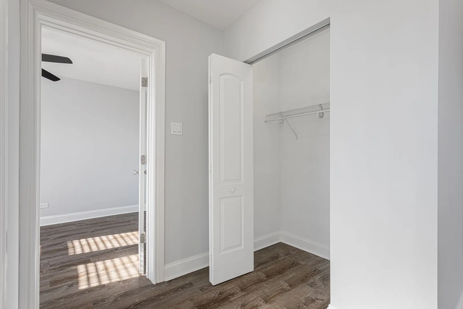 1521 W Sherwin Ave, ,  60626, USA 60626-unit#303-Chicago-IL