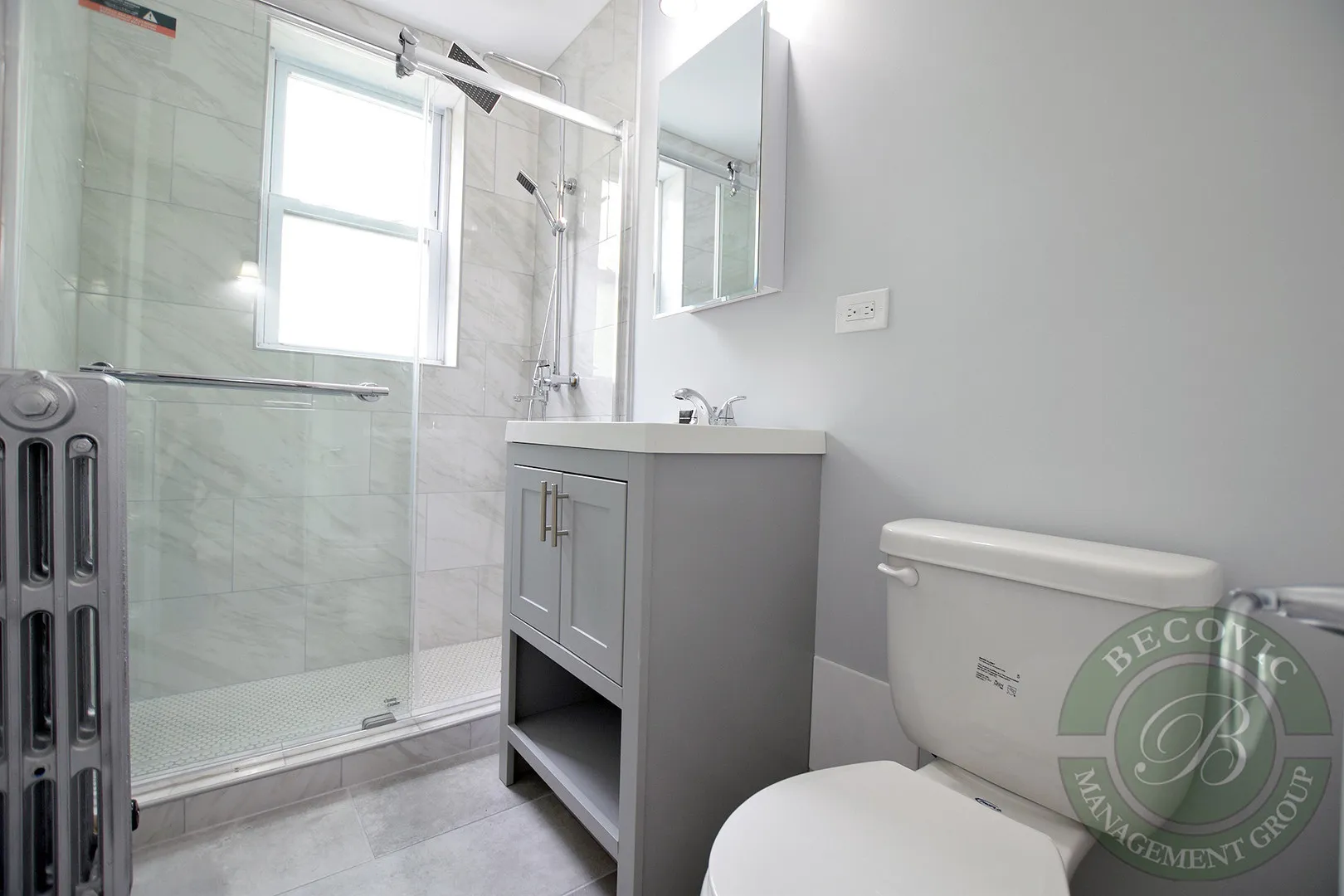 1521 W Sherwin Ave, , 60626, USA 60626-unit#402-Chicago-IL