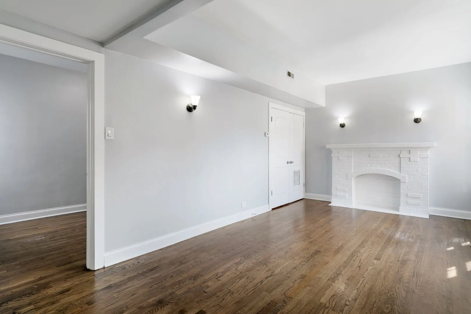 1108 W Glenlake Ave, , 60660, USA 60660-unit#1ST FLOOR-Chicago-IL