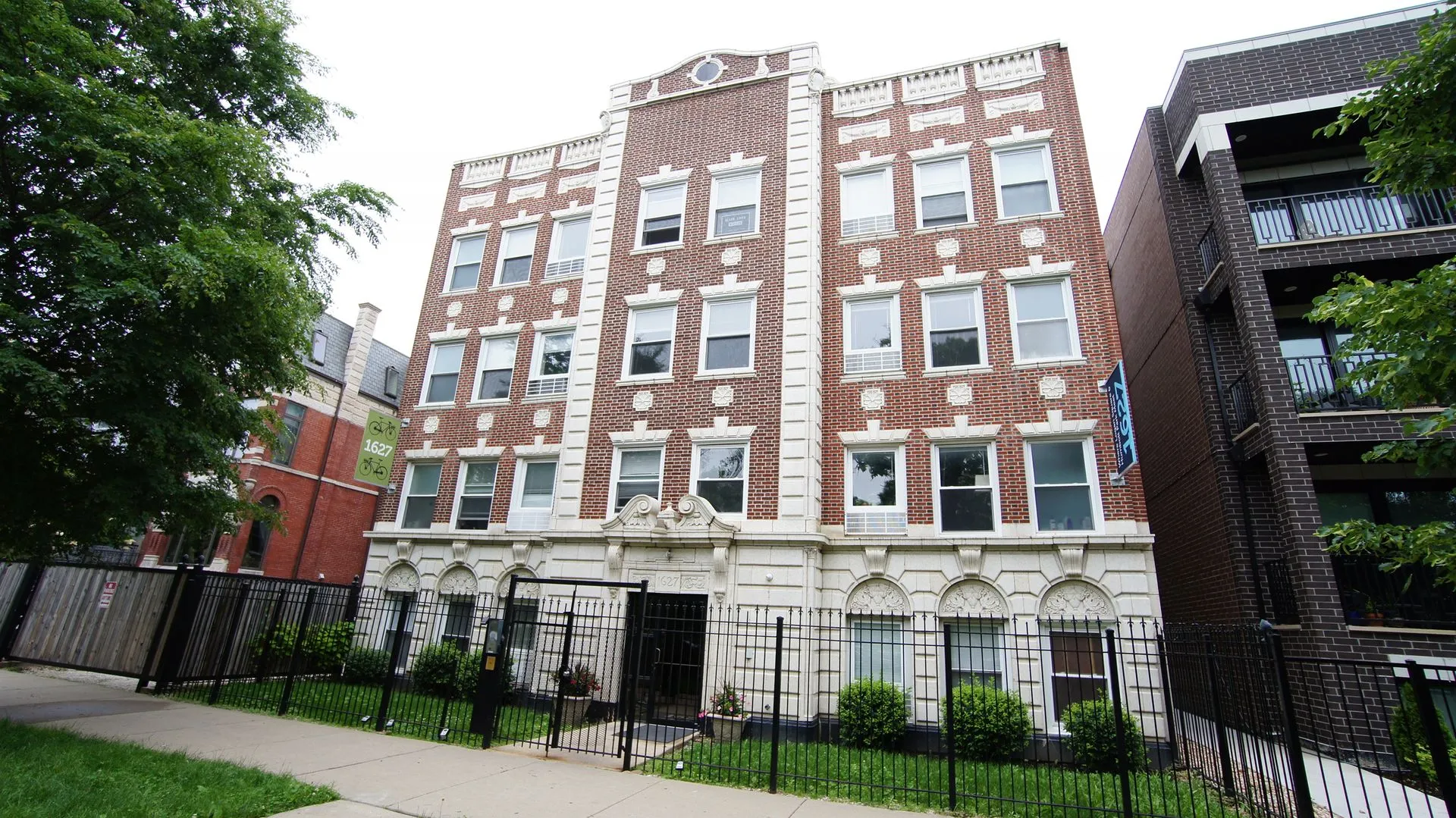 1627 N Humboldt Blvd, ,  60647, USA 60647-unit#2I-Chicago-IL