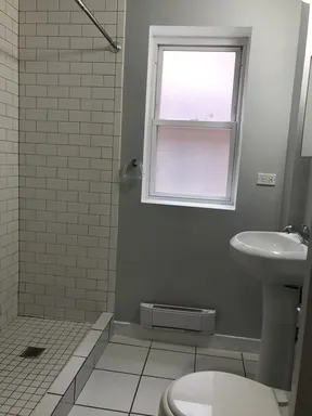 7450 N Greenview Ave, , 60626, USA 60626-unit#35-Chicago-IL