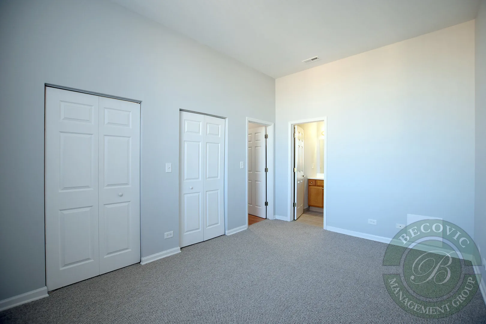 2451 W Howard St, ,  60645, USA 60645-unit#212-Chicago-IL