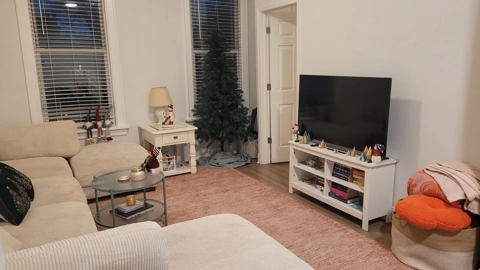 3111 N Clifton Ave, ,  60657, USA 60657-unit#2F-Chicago-IL