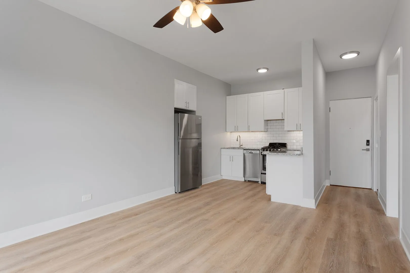 7600 N Sheridan Rd, ,  60626, USA 60626-unit#306-Chicago-IL