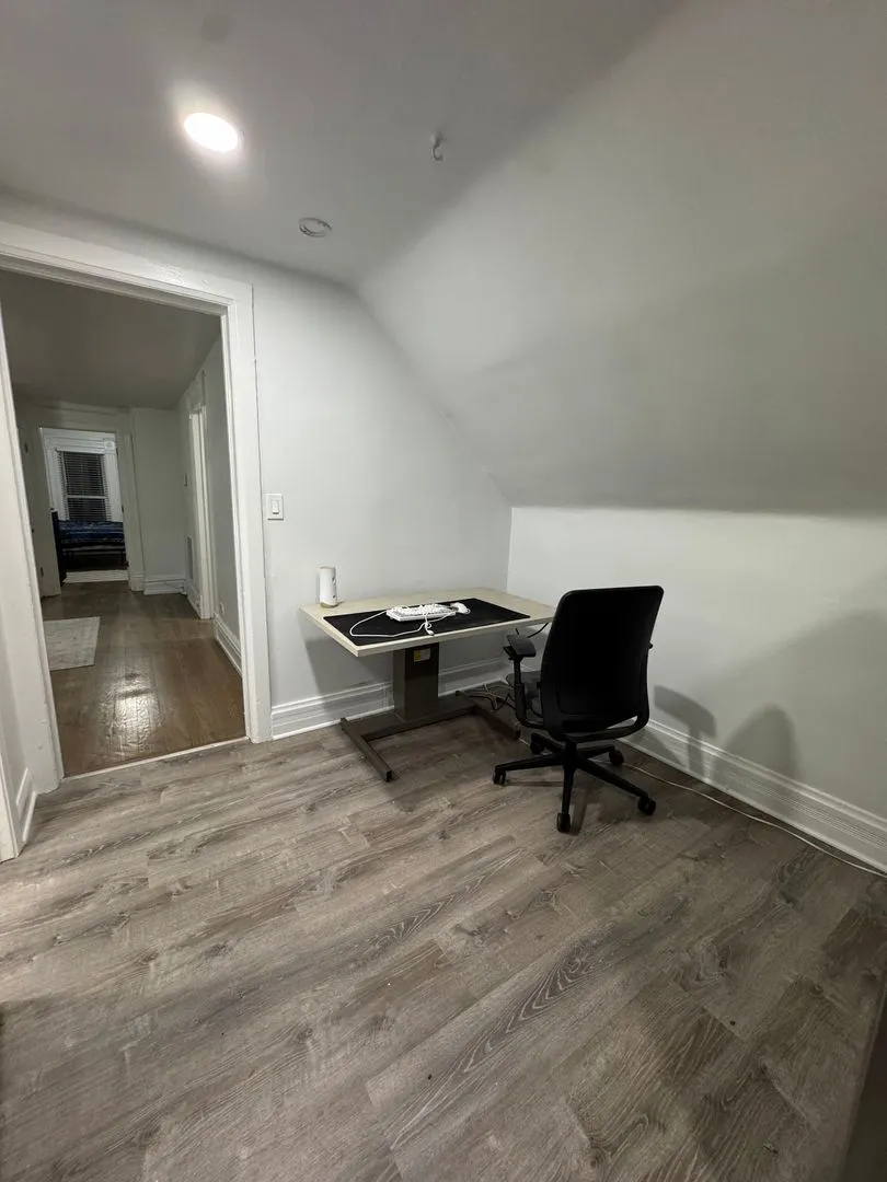 3111 N Clifton Ave, ,  60657, USA 60657-unit#3F-Chicago-IL