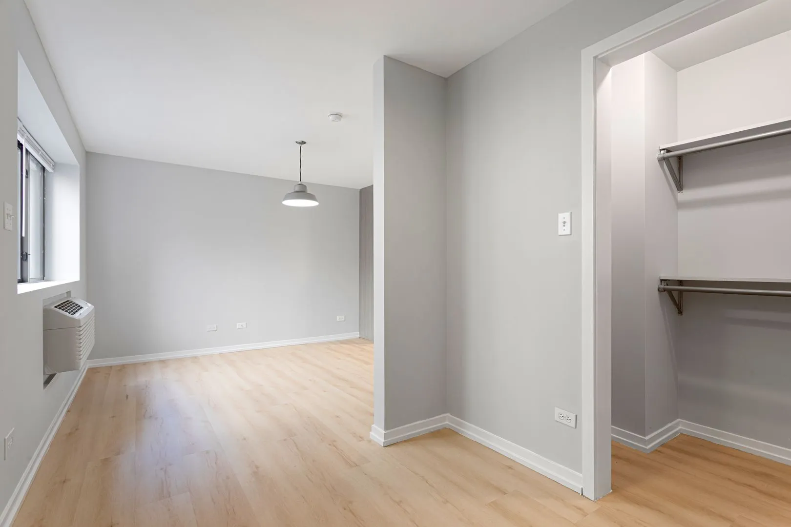 5411 N Winthrop Ave, , 60640, USA 60640-unit#216-Chicago-IL
