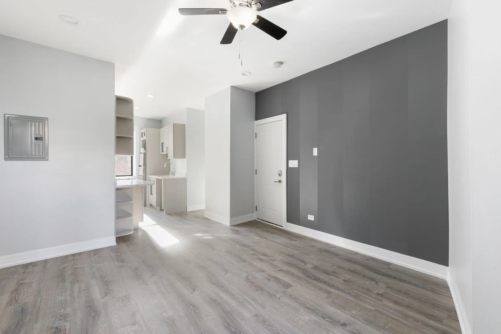 7622 N Eastlake Terrace, ,  60626, USA 60626-unit#2C-Chicago-IL