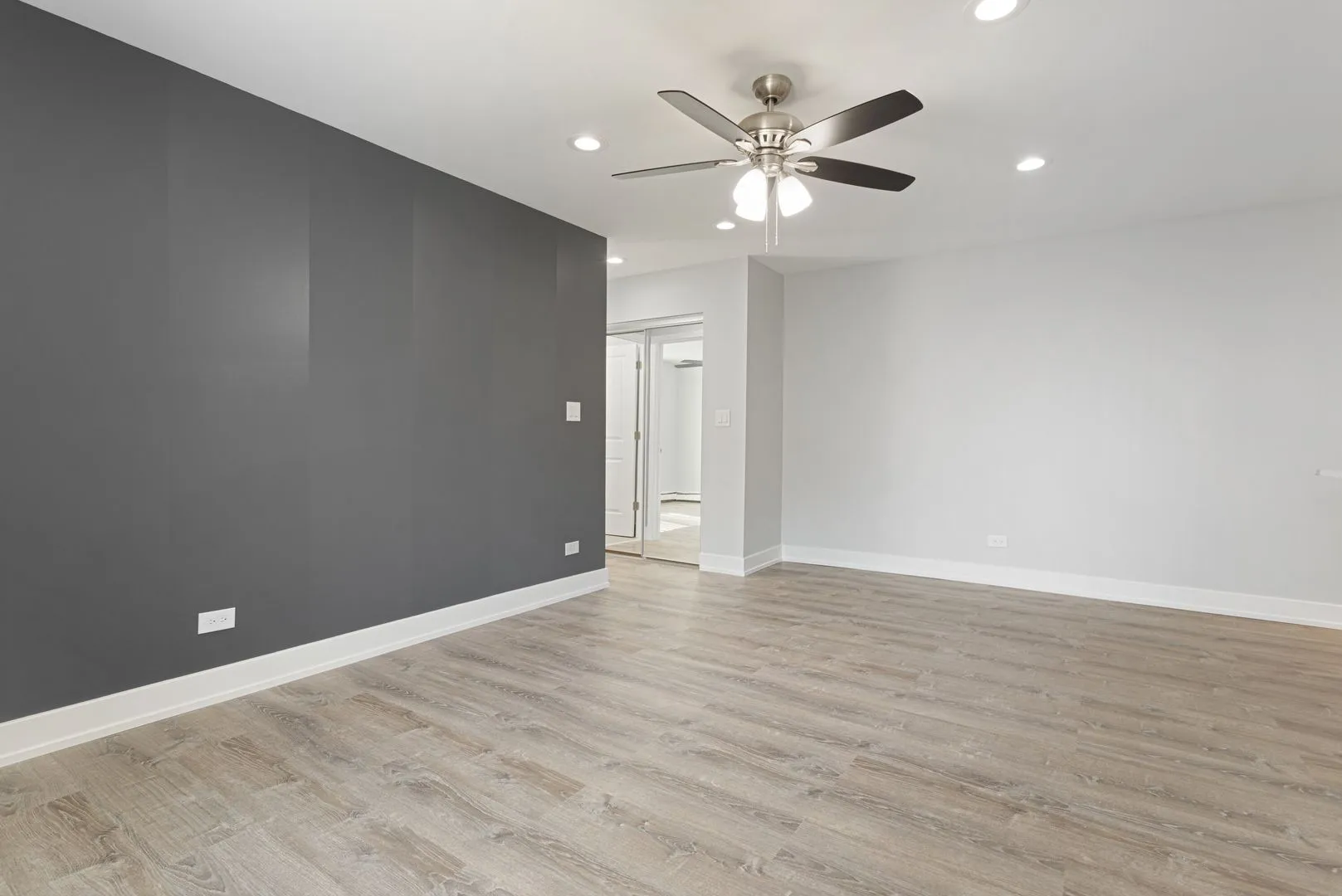 6201 N Kenmore Ave, ,  60660, USA 60660-unit#212-Chicago-IL